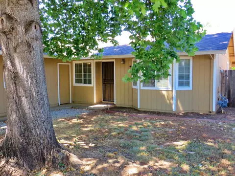 3580 Dune St, Redding, CA 96002 photo 2