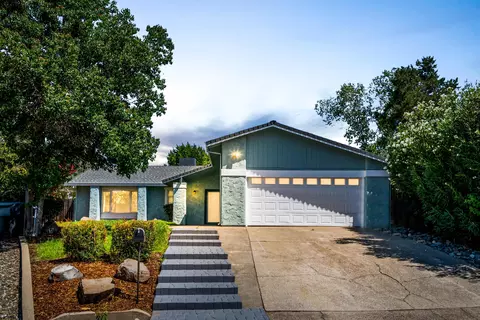 2024 Winchester Pl, Redding, CA 96001 photo 3