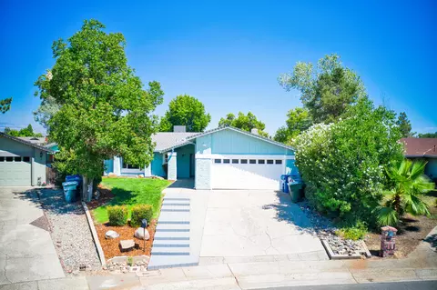 2024 Winchester Pl, Redding, CA 96001 photo 2