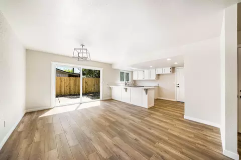 2024 Winchester Pl, Redding, CA 96001 photo 11
