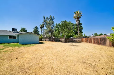 2024 Winchester Pl, Redding, CA 96001 photo 32