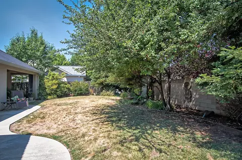 2360 Warm Spring Ln, Redding, CA 96003 photo 26