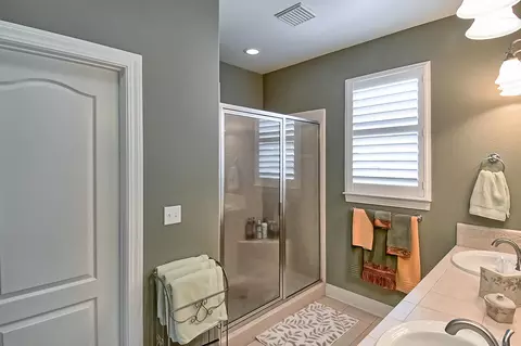 2360 Warm Spring Ln, Redding, CA 96003 photo 17