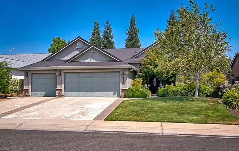 2360 Warm Spring Ln, Redding, CA 96003 photo 1