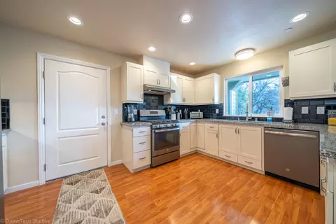 22762 Jones Valley Trl, Redding, CA 96003 photo 19