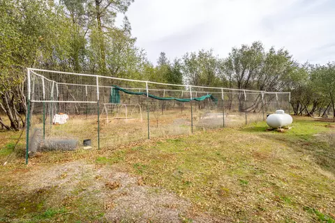 22762 Jones Valley Trl, Redding, CA 96003 photo 37