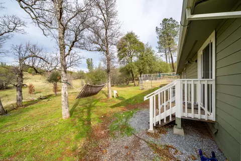 22762 Jones Valley Trl, Redding, CA 96003 photo 28