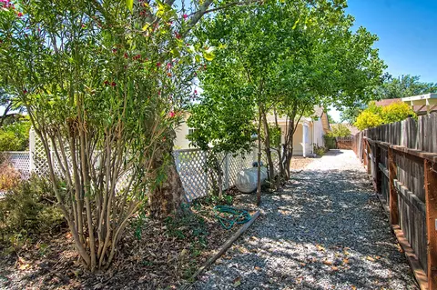 718 Teakwood Dr, Redding, CA 96003 photo 41