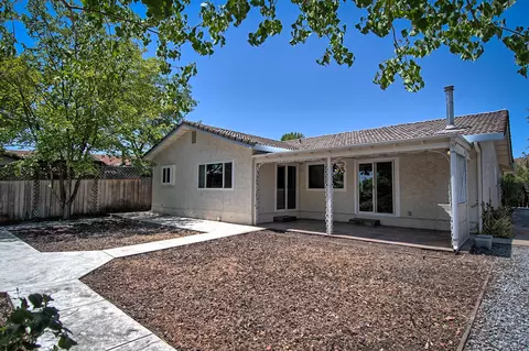 718 Teakwood Dr, Redding, CA 96003 photo 36