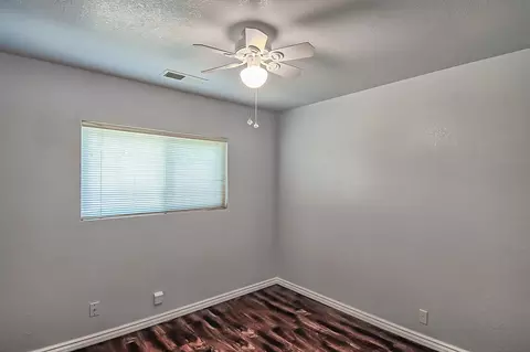 718 Teakwood Dr, Redding, CA 96003 photo 15