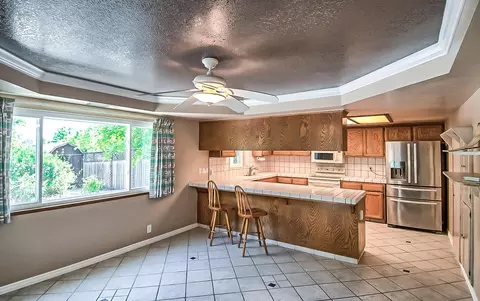 718 Teakwood Dr, Redding, CA 96003 photo 19