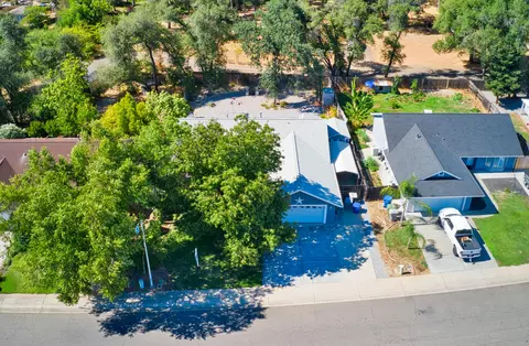 3255 Lawrence Rd, Redding, CA 96002 photo 5