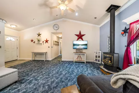 3255 Lawrence Rd, Redding, CA 96002 photo 7