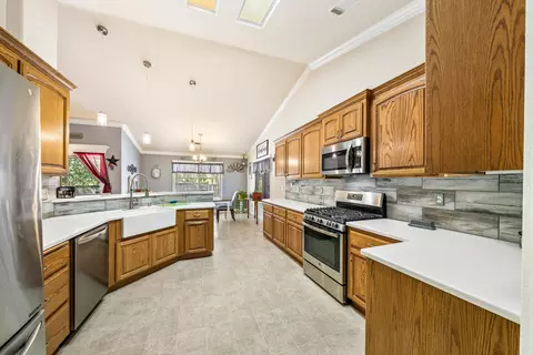 3255 Lawrence Rd, Redding, CA 96002 photo 10