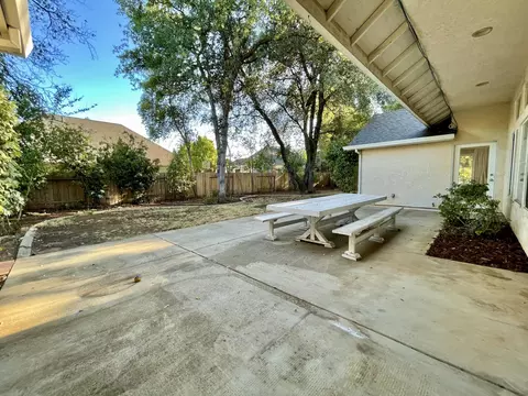 2593 Eastbrook Dr, Redding, CA 96002 photo 61