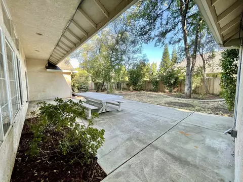 2593 Eastbrook Dr, Redding, CA 96002 photo 59