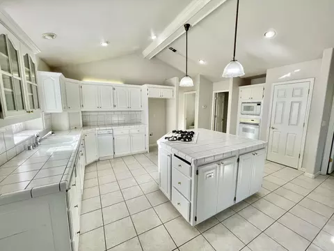 2593 Eastbrook Dr, Redding, CA 96002 photo 30