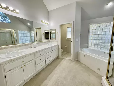 2593 Eastbrook Dr, Redding, CA 96002 photo 45