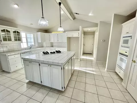 2593 Eastbrook Dr, Redding, CA 96002 photo 27