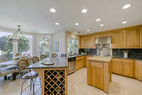 2072 Princeton Way, Redding, CA 96003 photo 10