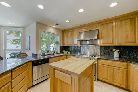 2072 Princeton Way, Redding, CA 96003 photo 68