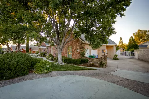 2072 Princeton Way, Redding, CA 96003 photo 49