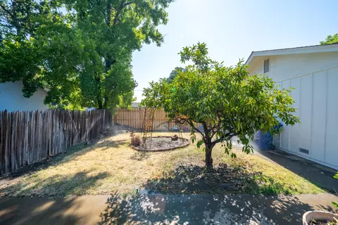 2050 Carpenter Ln, Redding, CA 96002 photo 65