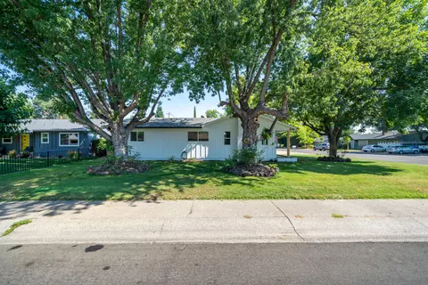 2050 Carpenter Ln, Redding, CA 96002 photo 7