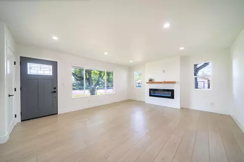 2050 Carpenter Ln, Redding, CA 96002 photo 15