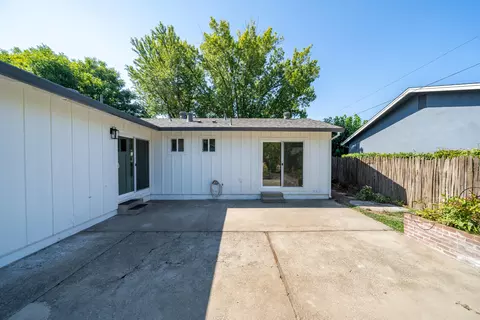 2050 Carpenter Ln, Redding, CA 96002 photo 59