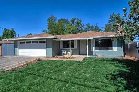 1480 Ridge Dr, Redding, CA 96001 photo 1