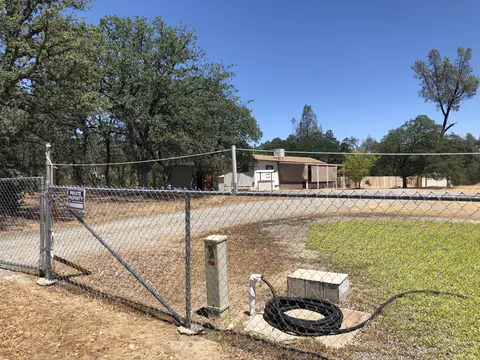 15614 N Siskiyou Loop, Corning, CA 96021 photo 2