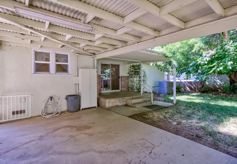 2610 Russell St, Redding, CA 96001 photo 23
