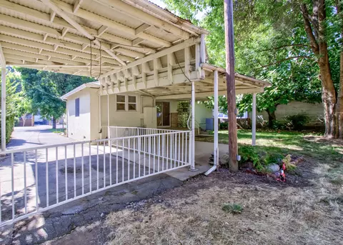 2610 Russell St, Redding, CA 96001 photo 26