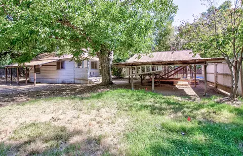 2610 Russell St, Redding, CA 96001 photo 27