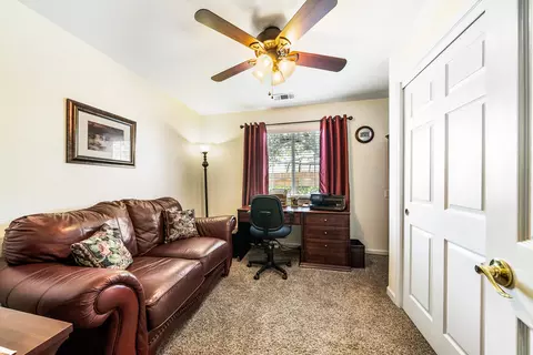 238 Edinburgh Pl, Redding, CA 96003 photo 22