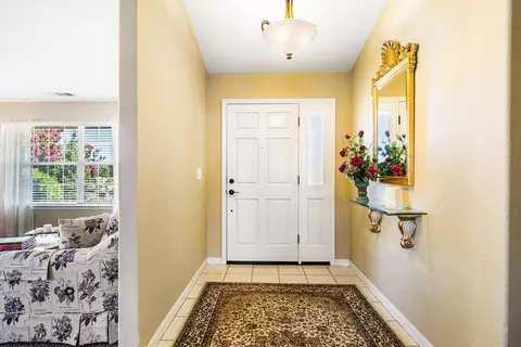 238 Edinburgh Pl, Redding, CA 96003 photo 7