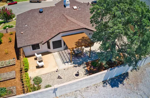 238 Edinburgh Pl, Redding, CA 96003 photo 46