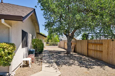 238 Edinburgh Pl, Redding, CA 96003 photo 37