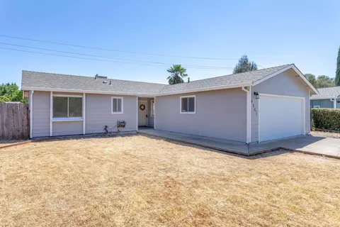 4061 Cirrus St, Redding, CA 96002 photo 1