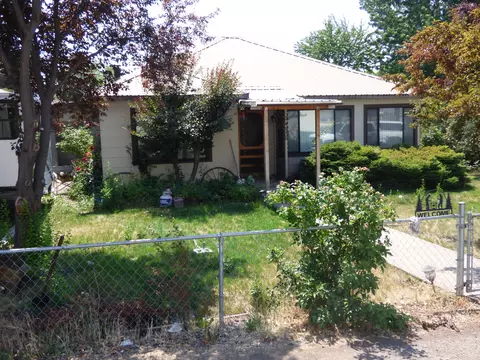 24958 Curve St, Fall River Mills, CA 96028 photo 1