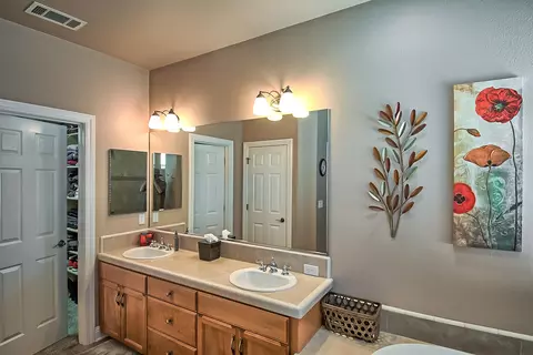 523 Castenda Dr, Redding, CA 96003 photo 18