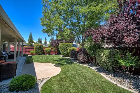 523 Castenda Dr, Redding, CA 96003 photo 35
