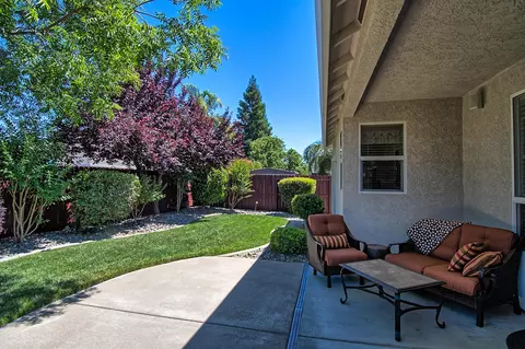 523 Castenda Dr, Redding, CA 96003 photo 33
