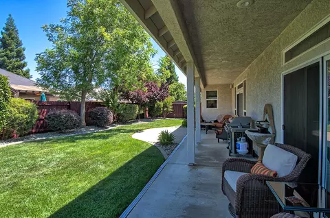 523 Castenda Dr, Redding, CA 96003 photo 32