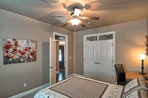 523 Castenda Dr, Redding, CA 96003 photo 23