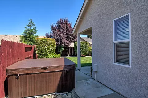 523 Castenda Dr, Redding, CA 96003 photo 38