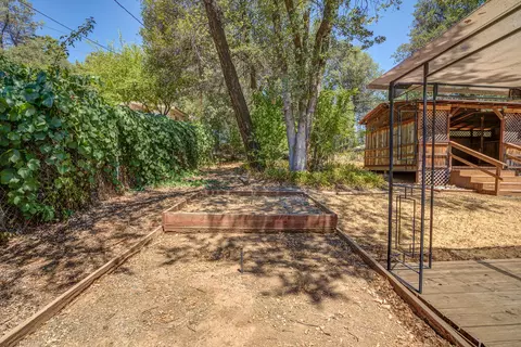 17812 Peterson Ln, Redding, CA 96003 photo 26