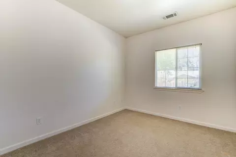 17812 Peterson Ln, Redding, CA 96003 photo 17