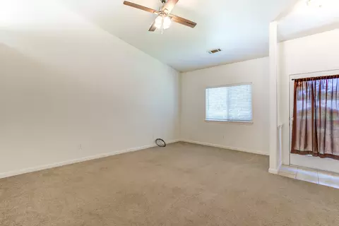 17812 Peterson Ln, Redding, CA 96003 photo 5